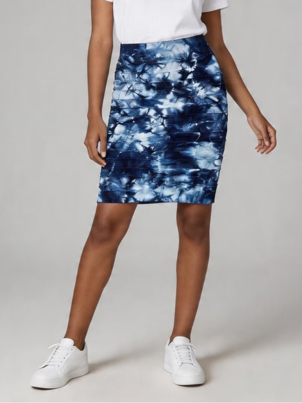 BEBE | Blue Tie Dye Stretch Mini Skirt Sz S
